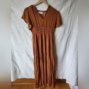 NWOT Carly Jean Los Angeles "Elizabeth" Ruffle Satin Ruffle Dress